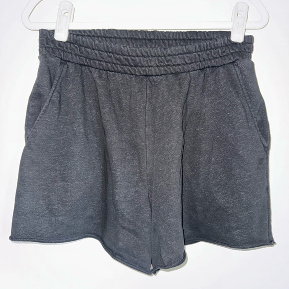 Fabletics Terry Sweatshort - Washed Black - Picture 3 of 6